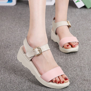 Leather Soft Color Match Comfortable Buckle Peep Toe Flat Beach Sandals